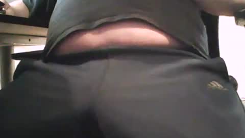 Snapshot of scottie813 chatting on 03-05-25, 12:11 scottie813 online show from 03-05-25, 12:11