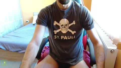 Snapshot of scotty_98 chatting on 02-08-25, 08:20 scotty_98 online show from 02-08-25, 08:20