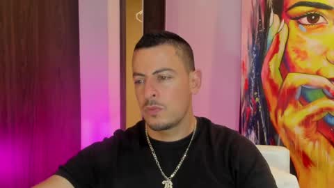 Snapshot of scotty_music chatting on 05-09-26, 02:17 Ricardo online show from 05-09-26, 02:17