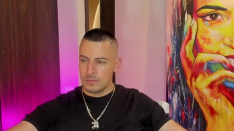 Snapshot of scotty_music chatting on 05-10-26, 01:55 Ricardo online show from 05-10-26, 01:55