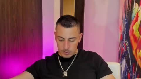 Snapshot of scotty_music chatting on 05-14-26, 01:34 Ricardo online show from 05-14-26, 01:34