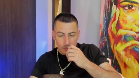 Snapshot of scotty_music chatting on 05-27-26, 01:57 Ricardo online show from 05-27-26, 01:57