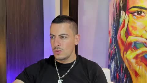 Snapshot of scotty_music chatting on 05-28-26, 01:25 Ricardo online show from 05-28-26, 01:25