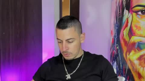 Snapshot of scotty_music chatting on 06-05-26, 11:32 Ricardo online show from 06-05-26, 11:32