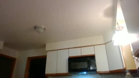 Snapshot of scottydoesntknow0 chatting on 12-07-24, 02:09 scottydoesntknow0 online show from 12-07-24, 02:09