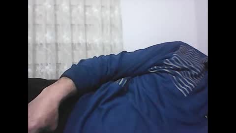 Snapshot of screw2 chatting on 02-10-25, 07:07 Evren online show from 02-10-25, 07:07