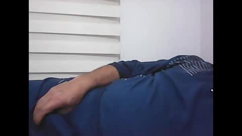 Snapshot of screw2 chatting on 12-01-25, 07:52 Evren online show from 12-01-25, 07:52