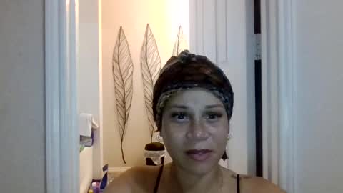 Snapshot of scrlttxrose chatting on 07-28-26, 12:01 Heyy Strawberry online show from 07-28-26, 12:01
