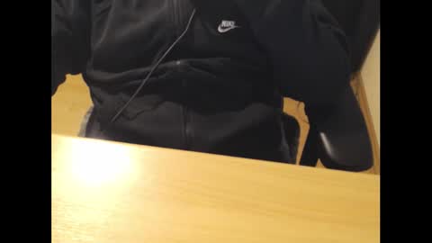 Snapshot of scz11 chatting on 09-16-25, 09:10 scz11 online show from 09-16-25, 09:10