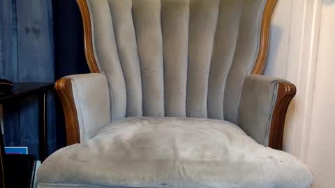 Snapshot of sdawg2xx chatting on 12-17-24, 11:16 sdawg2xx online show from 12-17-24, 11:16