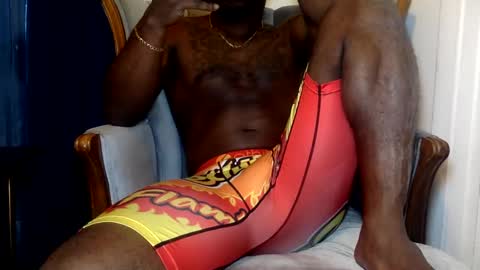 Snapshot of sdawg2xx chatting on 01-23-25, 09:29 sdawg2xx online show from 01-23-25, 09:29