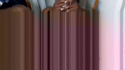 Snapshot of sdawg2xx chatting on 03-11-26, 03:23 sdawg2xx online show from 03-11-26, 03:23