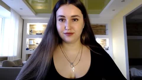 Snapshot of sea_cocktail chatting on 12-18-24, 11:45 Elizabeth online show from 12-18-24, 11:45