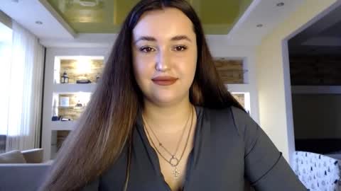 Snapshot of sea_cocktail chatting on 12-24-24, 09:17 Elizabeth online show from 12-24-24, 09:17