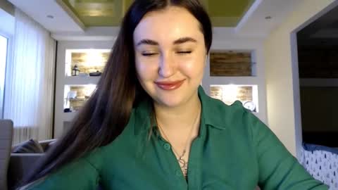 Snapshot of sea_cocktail chatting on 01-24-25, 11:48 Elizabeth online show from 01-24-25, 11:48