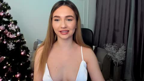 Kate online show from 12-18-24, 03:37