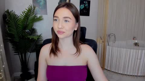 Kate online show from 02-17-25, 07:31