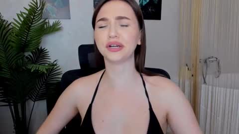 Kate online show from 02-18-25, 01:10