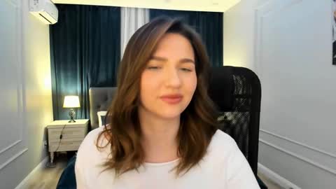 Kate online show from 03-02-25, 05:47