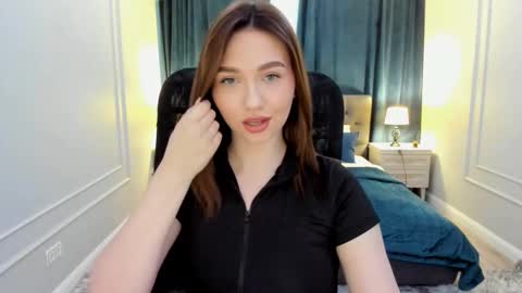 Kate online show from 03-06-25, 03:35