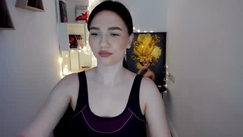 Kate online show from 03-07-25, 03:19