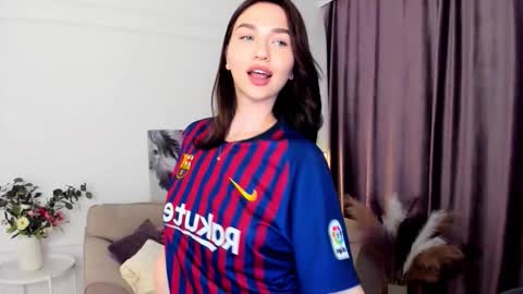 Kate online show from 09-18-25, 08:11