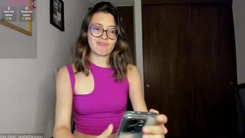 Aria Independent model online show from 11-07-25, 12:10