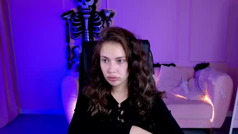 Sea Jorji online show from 10-27-25, 01:15