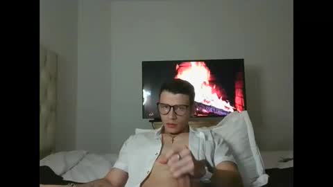 Snapshot of sean__opry chatting on 11-23-25, 04:12 sean__opry online show from 11-23-25, 04:12