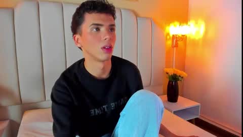 Sean online show from 09-22-25, 03:52