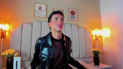 Sean online show from 10-15-25, 02:44