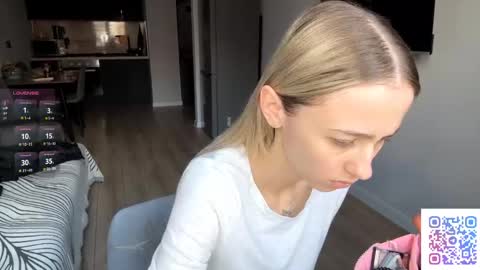 Kate online show from 04-13-26, 02:33