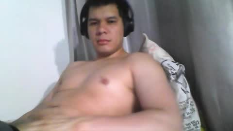 Snapshot of seb5759 chatting on 05-24-26, 07:35 seb5759 online show from 05-24-26, 07:35