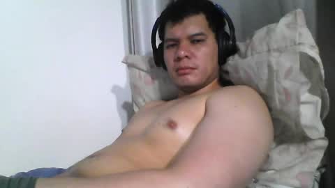 Snapshot of seb5759 chatting on 05-26-26, 04:30 seb5759 online show from 05-26-26, 04:30