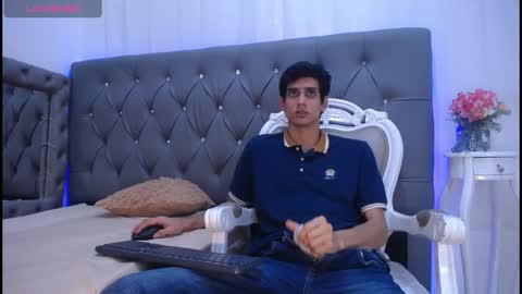 sebalexis7 online show from 10-28-25, 03:10