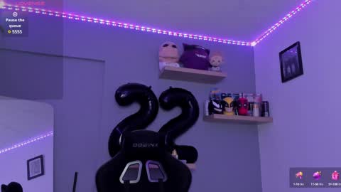 Sebastin online show from 12-24-24, 12:22