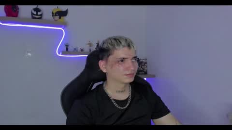 Sebastin online show from 11-08-25, 05:07