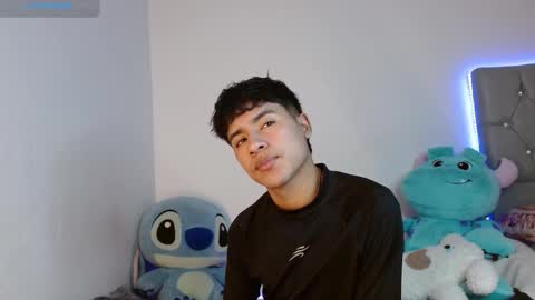 sebas_fire4 online show from 03-17-26, 08:01