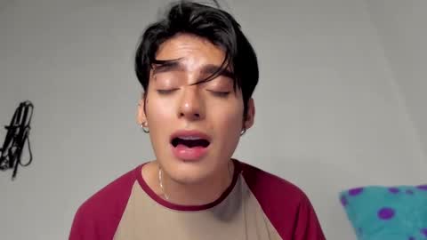 Snapshot of sebas_rosse chatting on 12-09-24, 01:18 sebastian online show from 12-09-24, 01:18