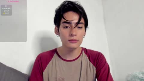 Snapshot of sebas_rosse chatting on 12-29-24, 01:34 sebastian online show from 12-29-24, 01:34