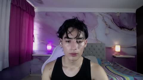 Snapshot of sebas_rosse chatting on 03-10-25, 05:07 sebastian online show from 03-10-25, 05:07