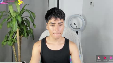 Snapshot of sebas_rosse chatting on 12-05-25, 01:52 sebastian online show from 12-05-25, 01:52