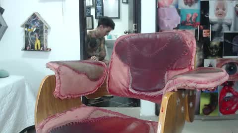 Snapshot of sebasbigdick_ chatting on 02-20-25, 06:06 spityio instagram online show from 02-20-25, 06:06