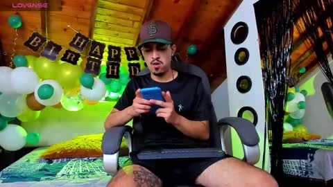 Sebastian Berne online show from 02-19-25, 07:48