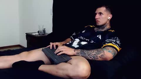 Snapshot of sebastian_muss chatting on 10-09-25, 11:36 Sebastian online show from 10-09-25, 11:36