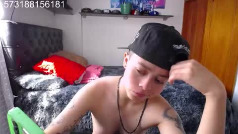 Snapshot of sebastian_posse chatting on 11-11-25, 06:08 Myystiic online show from 11-11-25, 06:08