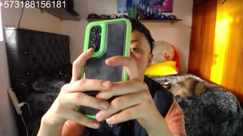 Snapshot of sebastian_posse chatting on 11-14-25, 09:24 Myystiic online show from 11-14-25, 09:24