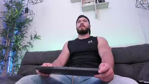 Snapshot of sebastianvilla__ chatting on 03-04-25, 09:22 Instagram jeanpaulfit online show from 03-04-25, 09:22