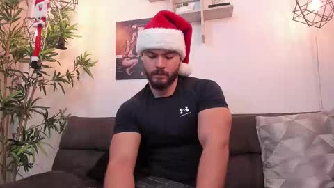 Snapshot of sebastianvilla__ chatting on 12-03-25, 11:25 Instagram jeanpaulfit online show from 12-03-25, 11:25