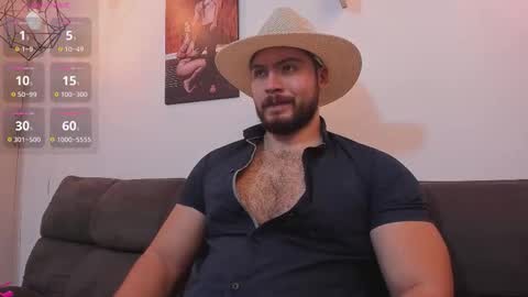 Instagram jeanpaulfit  online show from 02-10-26, 10:47